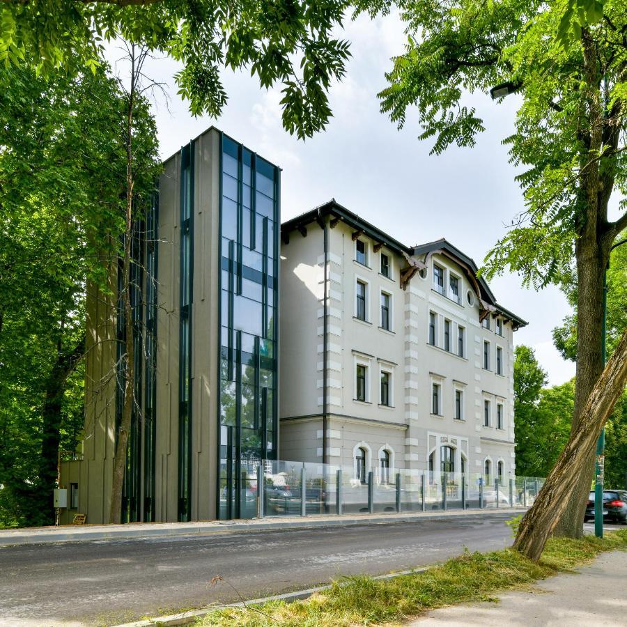 Heritage Hotel Krone Hotel 4*